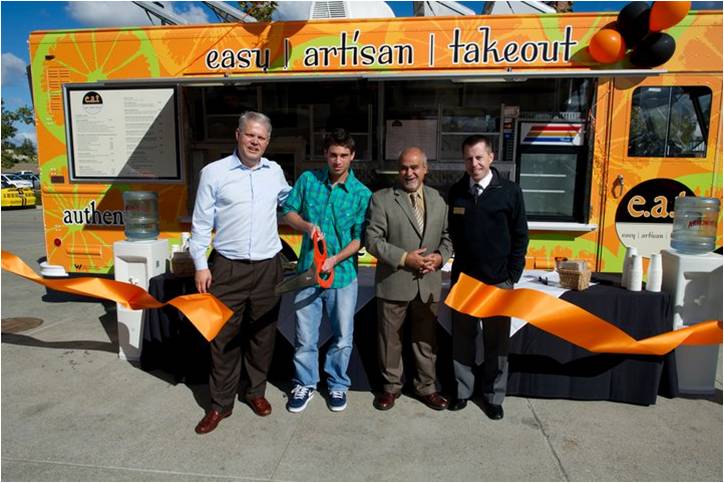 uop_ribbon_cutting