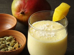 Hydrate the Healthy Way with a Peach Lassi Freeze