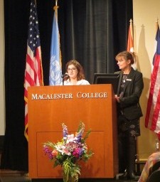 Macalester College Signs Expanded Real Food Campus Commitment