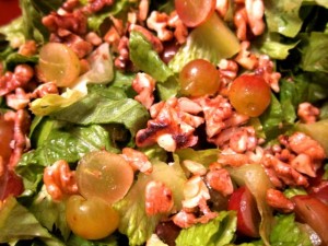 Recipe: Grape, Walnut, and Romaine Salad