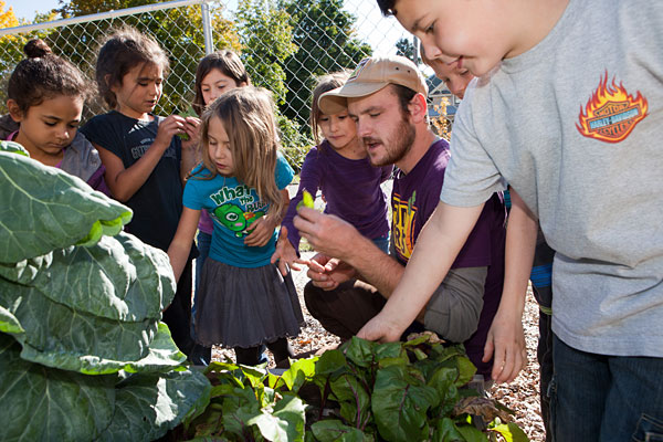 Bon Appétit Management Company Supports FoodCorps