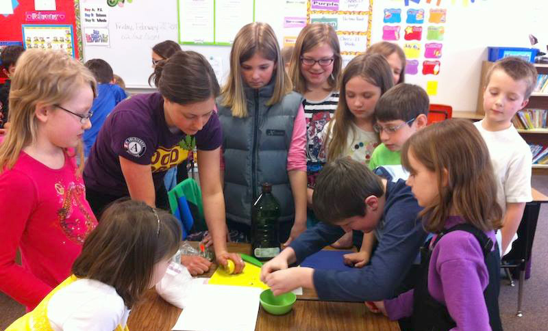 Maggie leading a third grade cooking class at Lockwood Elementary School in Billings, MT