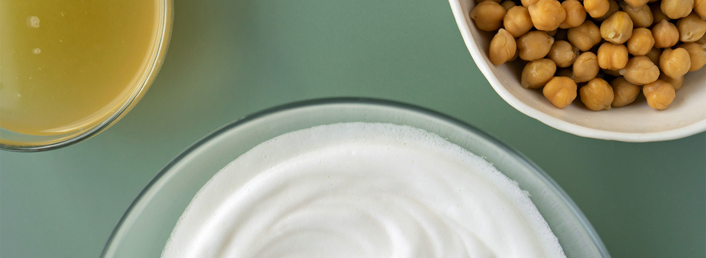 Aquafaba with chickpeas and whipped