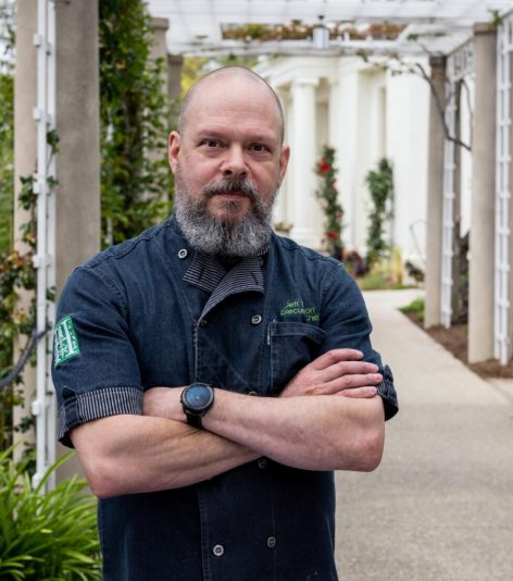 pinched fingers illustration