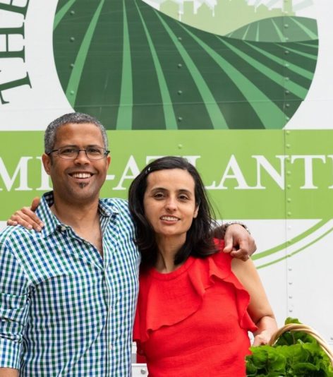 pinched fingers illustration