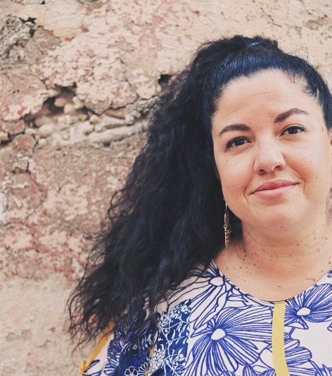 pinched fingers illustration