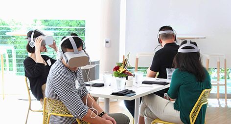 pinched fingers illustration