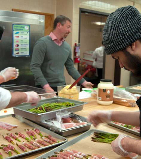 pinched fingers illustration