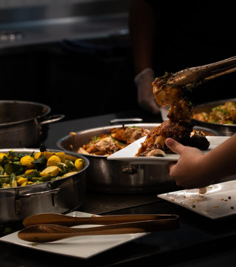 pinched fingers illustration