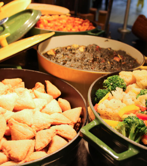 pinched fingers illustration