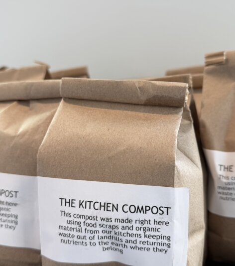 pinched fingers illustration